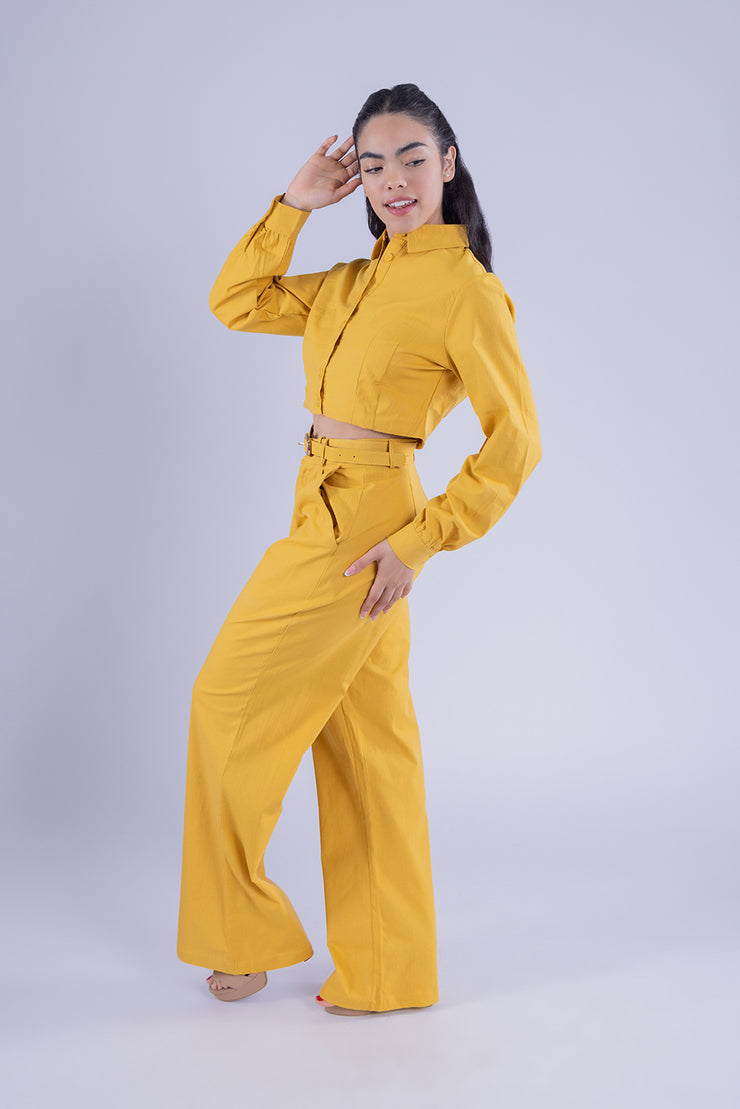 Conjunto de dos piezas amarillo