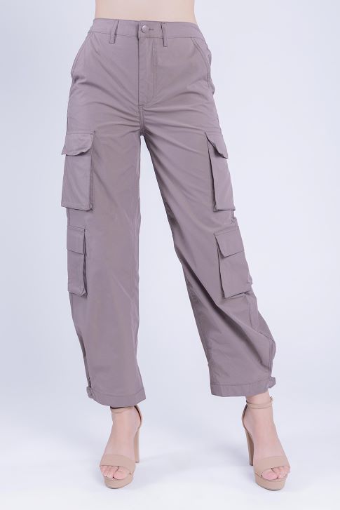 Pantalón cargo gris