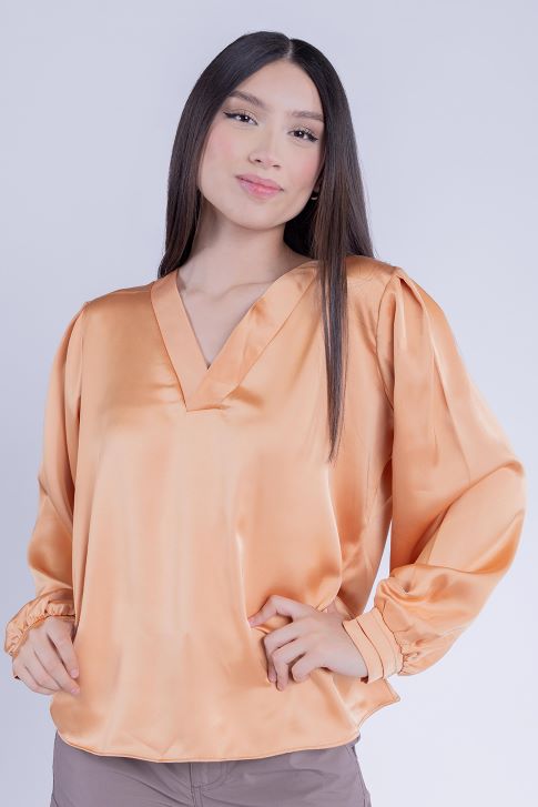 Blusa naranja satinada