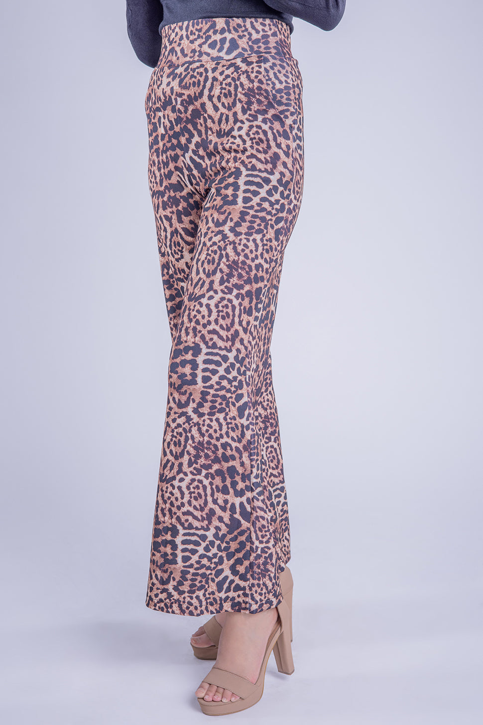 Pantalón Animal Print con bolsillos