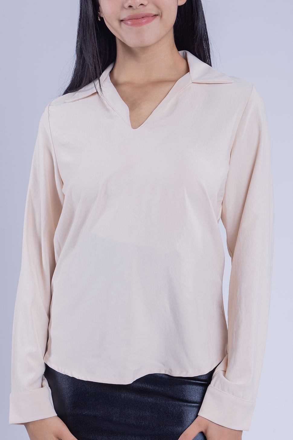 Blusa beige de vestir