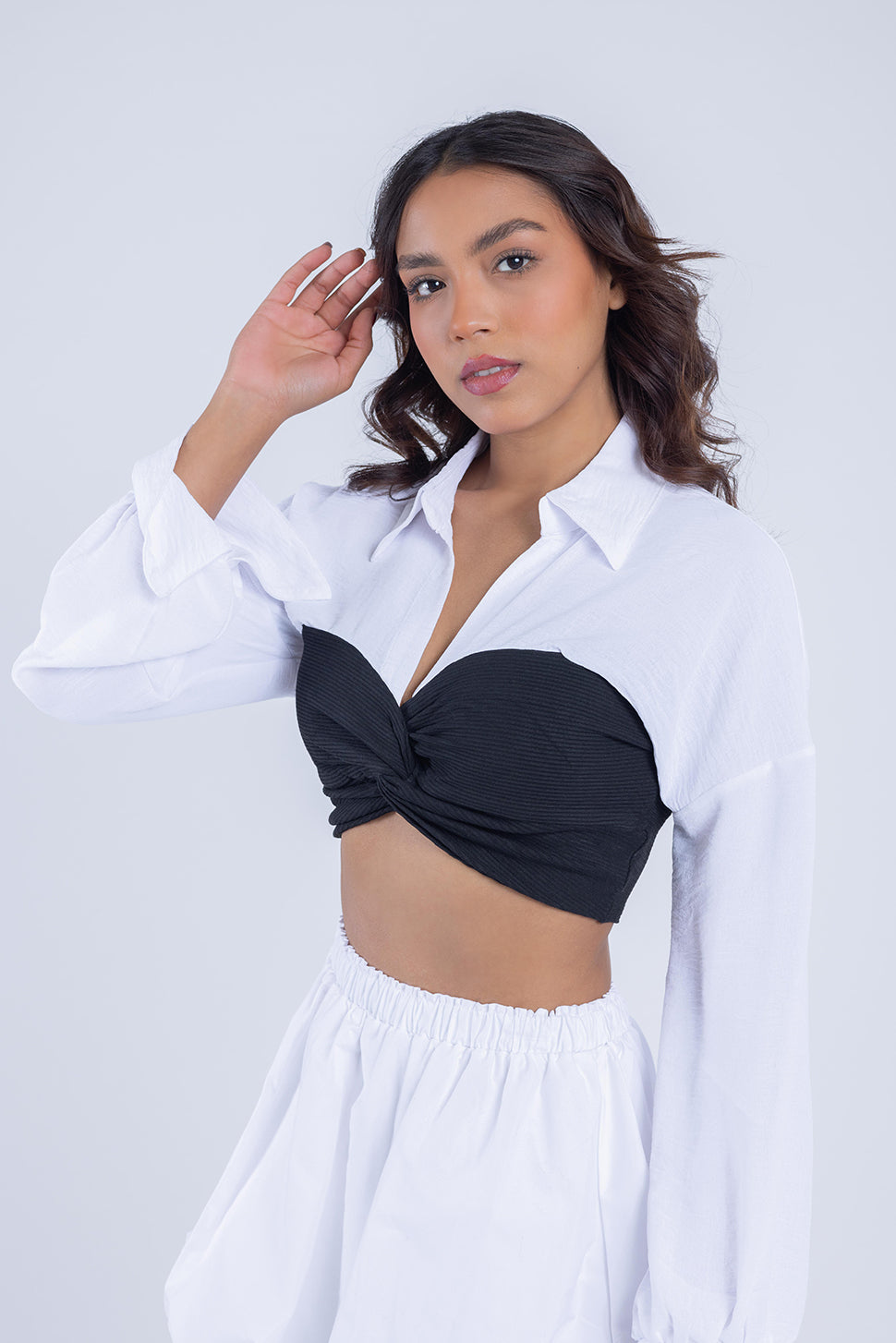 Crop top blanco con bra