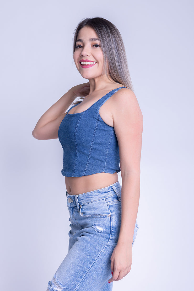 Crop top de mezclilla seccionado