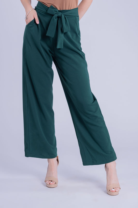 Pantalón verde recto con amarre