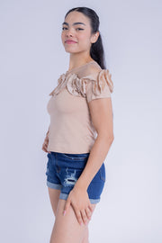 Blusa beige plisada olan